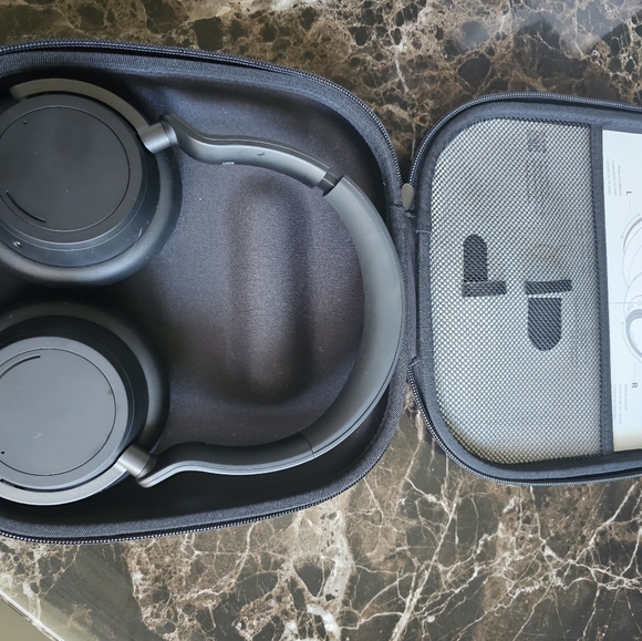 Microsoft Headphones 2 - Picture 9 of 11